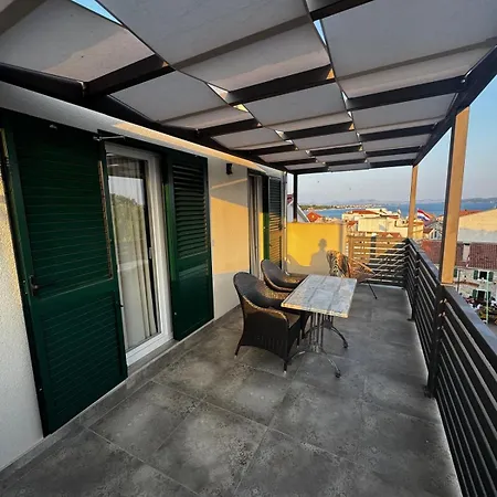 Adria Lägenhet Vodice